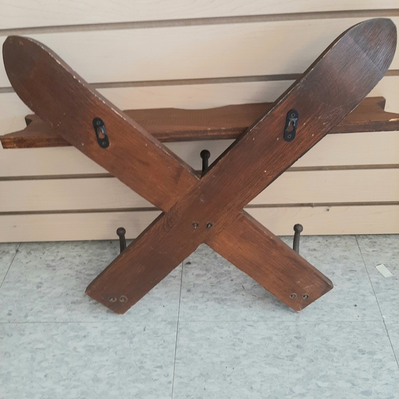 Rustic Wooden Ski Wall Rack - Picture 3 of 3